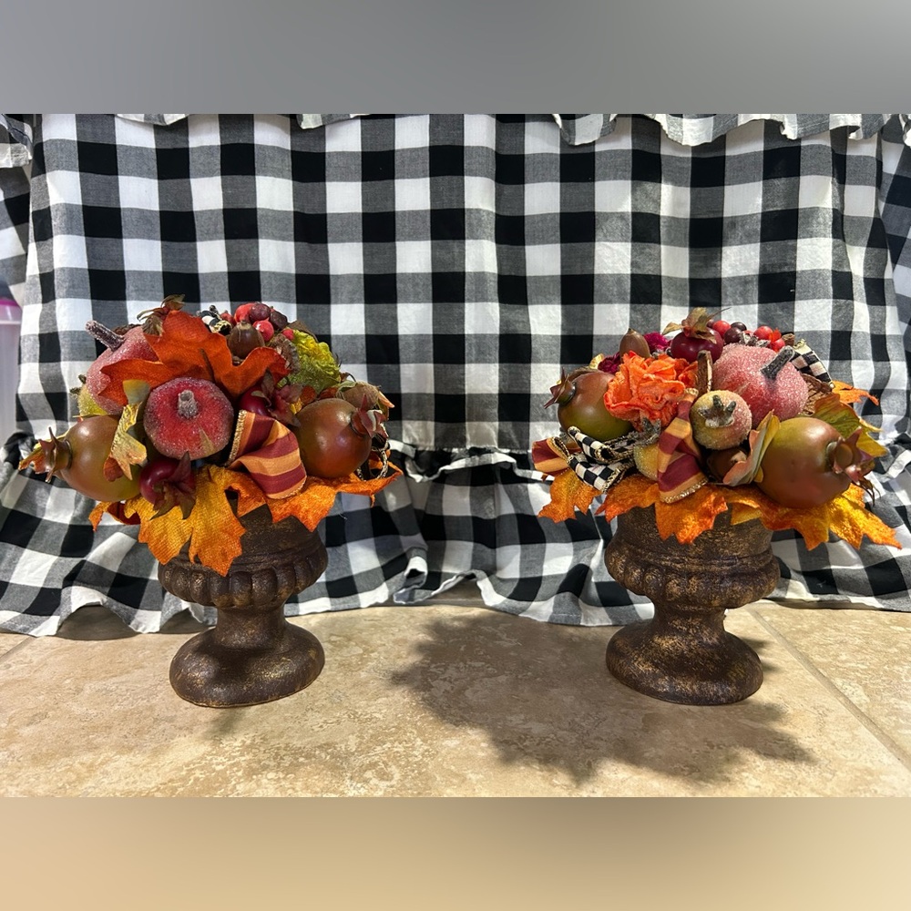 Autumn Floral Arrangements Mackenzie Childs perfect condition